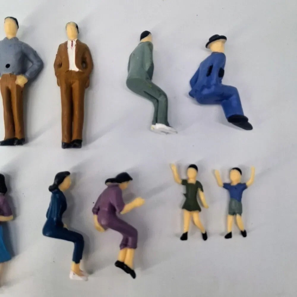 G Scale Size Figures, 13 pieces, 7 standing Adults, 4 sitting Adult, 2 Children